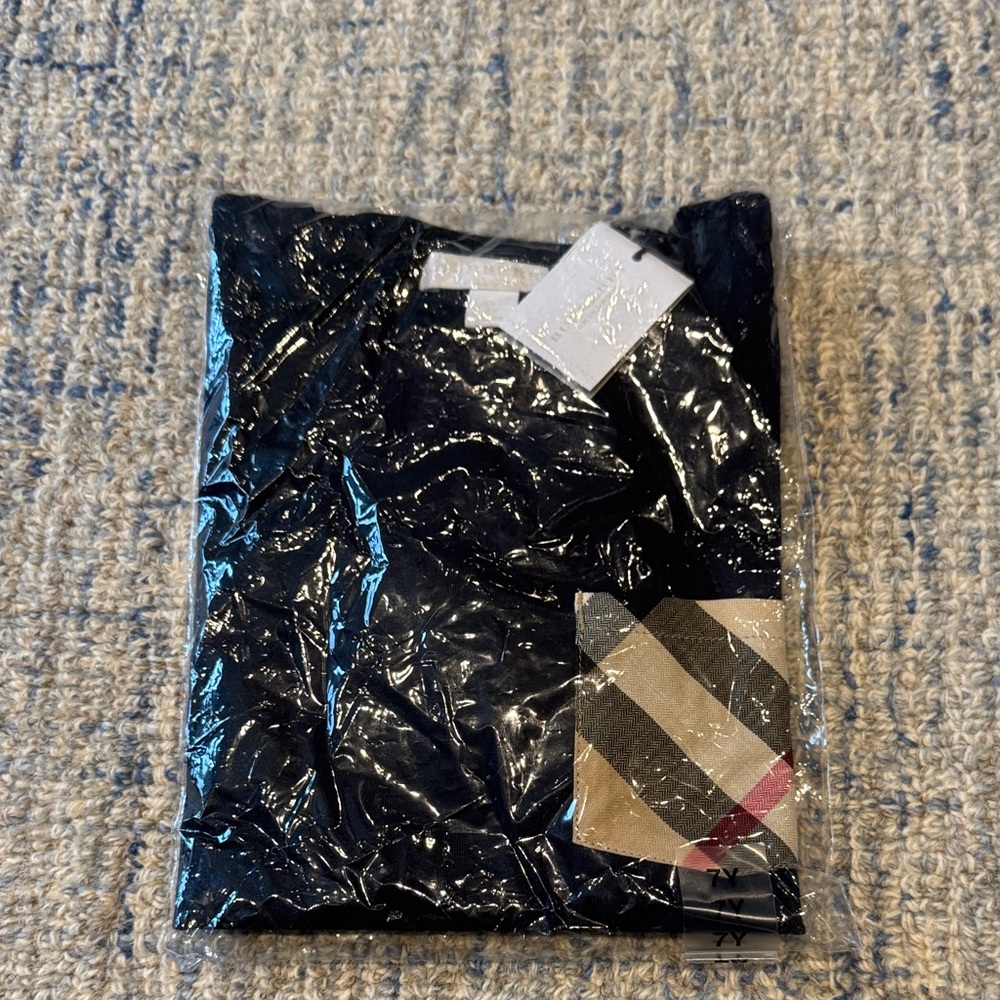 Navy blue Burberry long sleeved shirt size 7Y new with tags